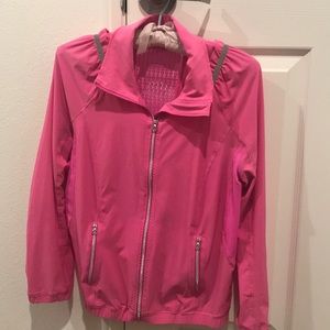 Pink lululemon wind breaker